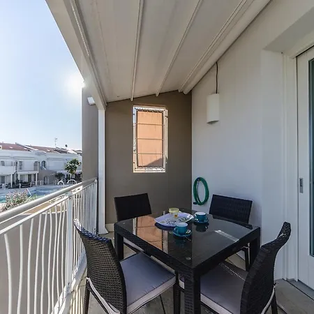 Wave Village 2 Apartment *